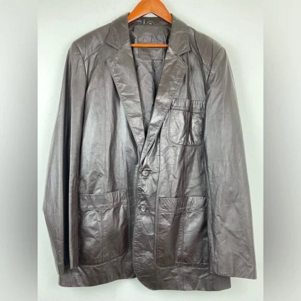 Vintage Bertini size 44R Men’s Brown Leather Button Up Jacket
